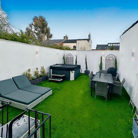 Gloucester Place Townhouse With Hot Tub! Cheltenham Dış mekan fotoğraf
